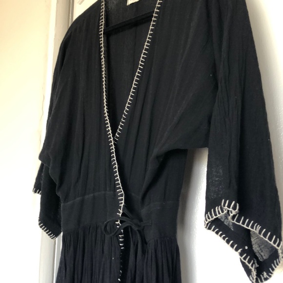 Black Kaftan from Wanderlust, Tulum - Picture 2 of 8